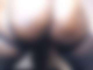 GlazedBunzz's Live Sex Cam Show
