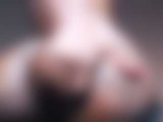 GlazedBunzz's Live Sex Cam Show