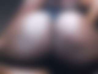 GlazedBunzz's Live Sex Cam Show