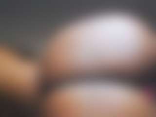 GlazedBunzz's Live Sex Cam Show