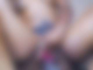 GlazedBunzz's Live Sex Cam Show