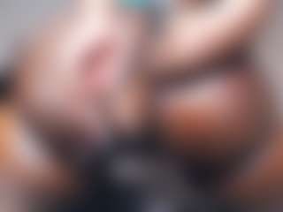 GlazedBunzz's Live Sex Cam Show