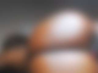 GlazedBunzz's Live Sex Cam Show
