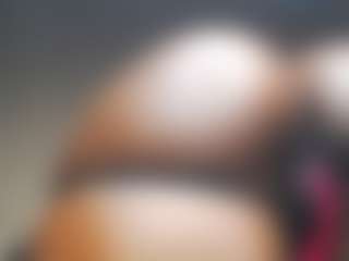 GlazedBunzz's Live Sex Cam Show