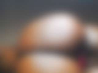 Live cam show with GlazedBunzz - Redbone on CamSextacy