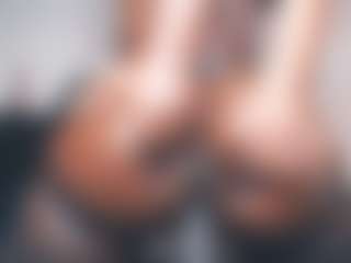 GlazedBunzz's Live Sex Cam Show