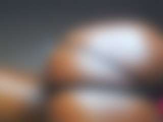 GlazedBunzz's Live Sex Cam Show