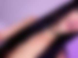 Live cam show with Keyspriincess - Small Tits on livesuperchat.net