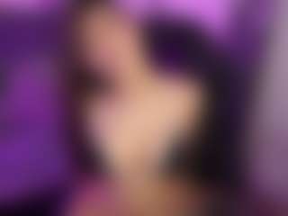 Live cam show with Maggietime - Shaved on Sweet Sext