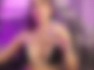 Live cam show with Maggietime - Swallow on Ass Tok
