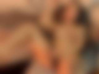 Live cam show with Maggietime - Butt Plug on makecum.org