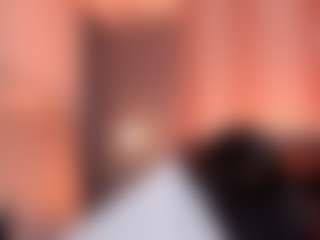 Live cam show with Maggietime - Shaved on liverealitysex.com