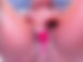 Karina's Live Sex Cam Show