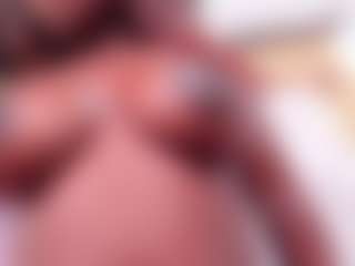 Live cam show with Karina - Average on Milfs Live