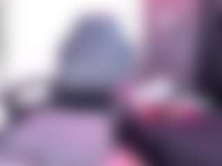 Live cam show with Karina - Erotic Dance on CamwithHer