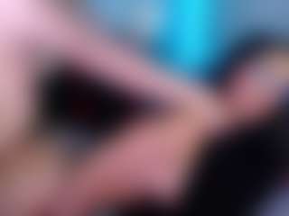 Live cam show with AylaMurray - Tease on Soda Cam