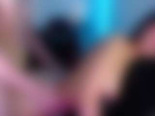 Live cam show with AylaMurray - No Drinking on StripNow
