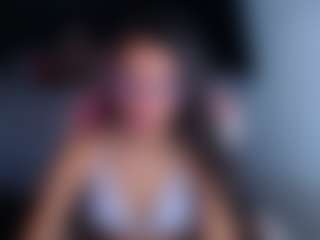 Live cam show with AylaMurray - Athletic on boobsie.com
