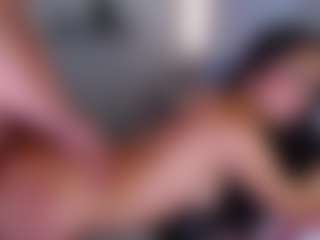 Live cam show with AylaMurray - Facial on CamClone