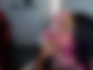Live cam show with AylaMurray - Facial on Camsoda