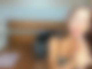 MissySilver's Live Sex Cam Show