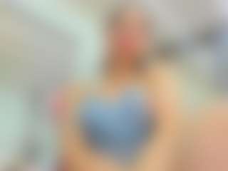 Live cam show with YanaMiana - Lovense on CamwithHer