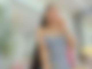 YanaMiana's Live Sex Cam Show