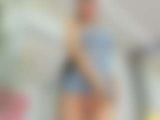 Live cam show with YanaMiana - Spinthewheel on Camsoda