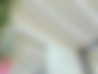 YanaMiana's Live Sex Cam Show