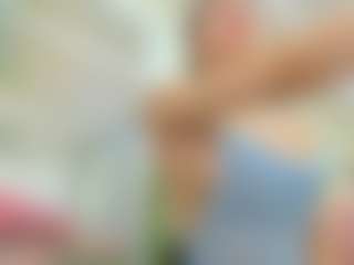 Live cam show with YanaMiana - Oil on 1on1-livenow