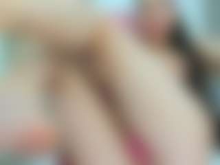 YanaMiana's Live Sex Cam Show