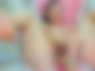YanaMiana's Live Sex Cam Show