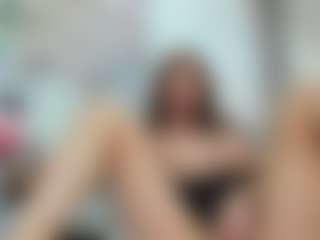 YanaMiana's Live Sex Cam Show