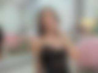 Live cam show with YanaMiana - Upskirt on studioflirtlive.com