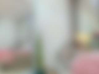 YanaMiana's Live Sex Cam Show