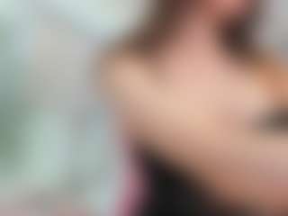 YanaMiana's Live Sex Cam Show