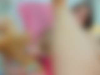 YanaMiana's Live Sex Cam Show