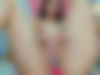YanaMiana's Live Sex Cam Show