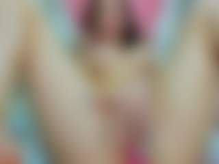 YanaMiana's Live Sex Cam Show