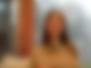 YanaMiana's Live Sex Cam Show