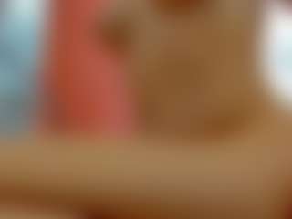 YanaMiana's Live Sex Cam Show