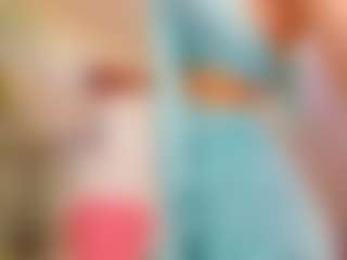 YanaMiana's Live Sex Cam Show