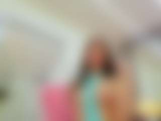 YanaMiana's Live Sex Cam Show