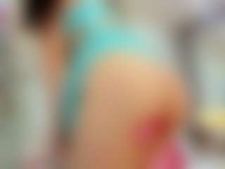 YanaMiana's Live Sex Cam Show