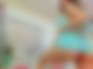 YanaMiana's Live Sex Cam Show