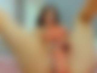 YanaMiana's Live Sex Cam Show