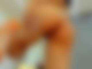 YanaMiana's Live Sex Cam Show