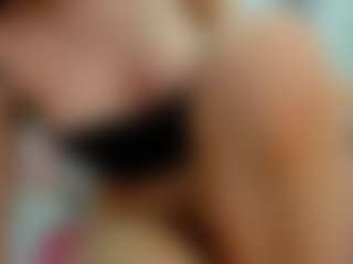 YanaMiana's Live Sex Cam Show