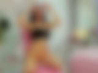 YanaMiana's Live Sex Cam Show
