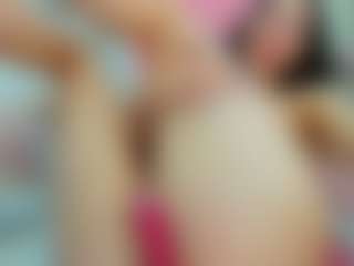 Live cam show with YanaMiana - Foot Fetish on livesuperchat.net